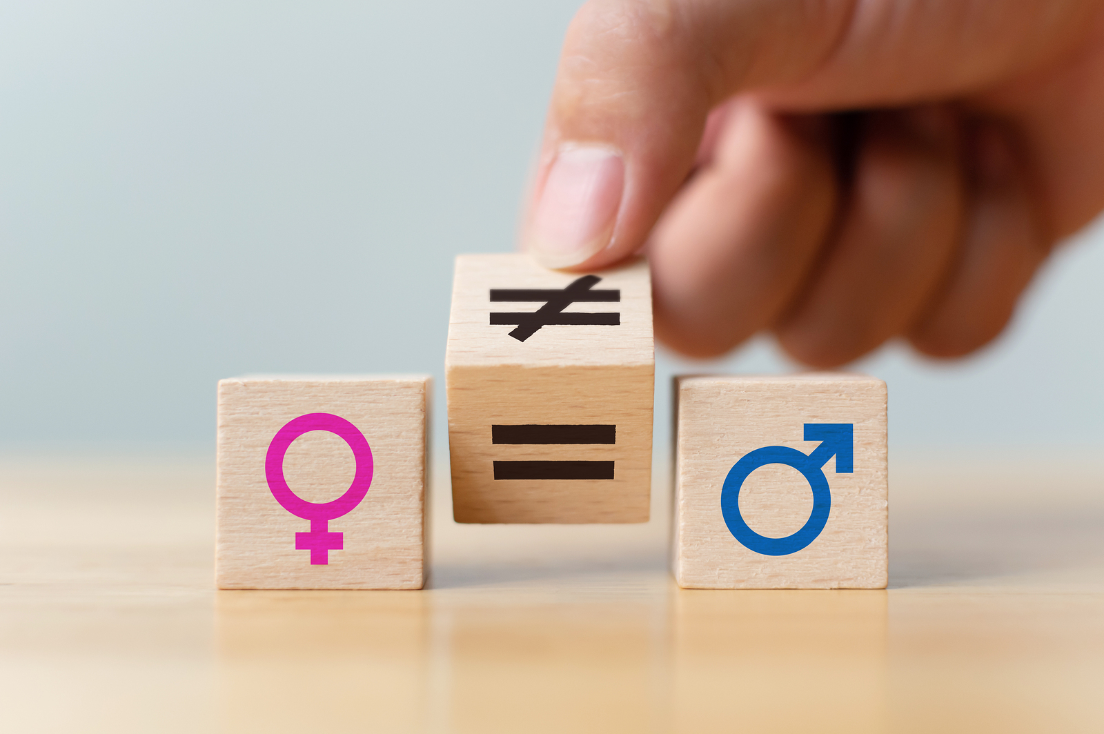 Permalink to: "UK falls six places in gender equality rankings" 